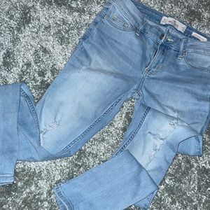 Light denim sz 25 28 stretchy jeans